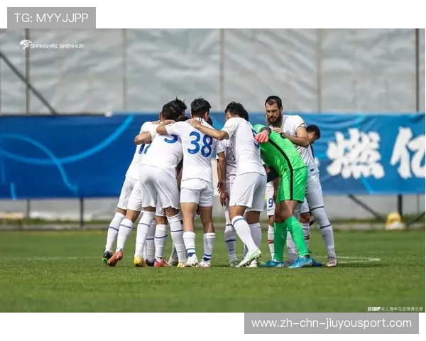 上海申花拉唐中路突破策动射门的全景软文